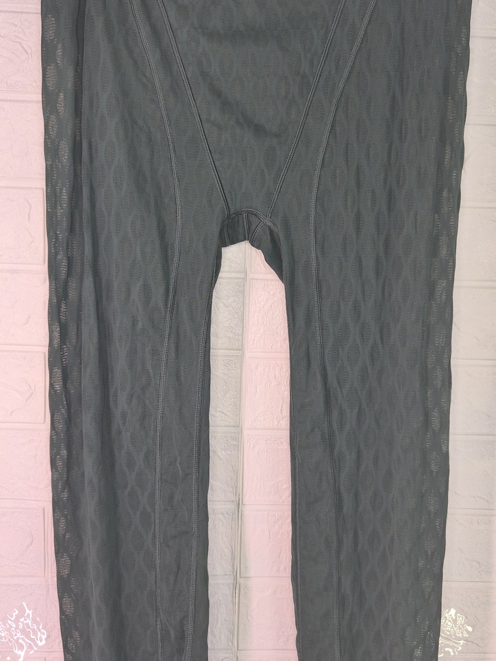 Savage X Fenty Peak Performance High Waist Mesh Leggings Geo Print Size 14-16